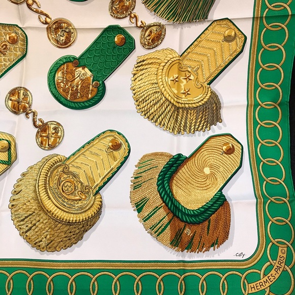 HERMES Carre90 Silk Scarf- 35”x 35”😍💚🔥 - Picture 11 of 17